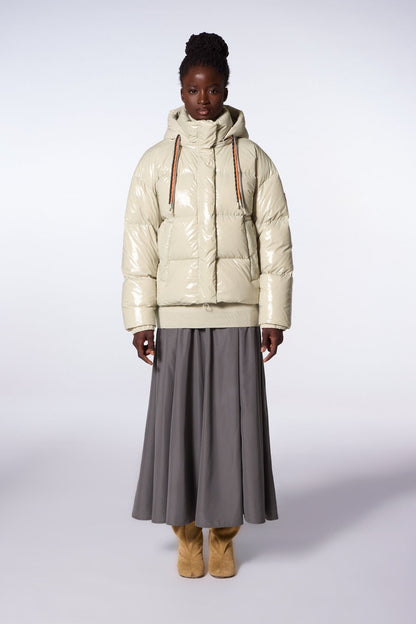 Lili Bright shiny short puffer jacket